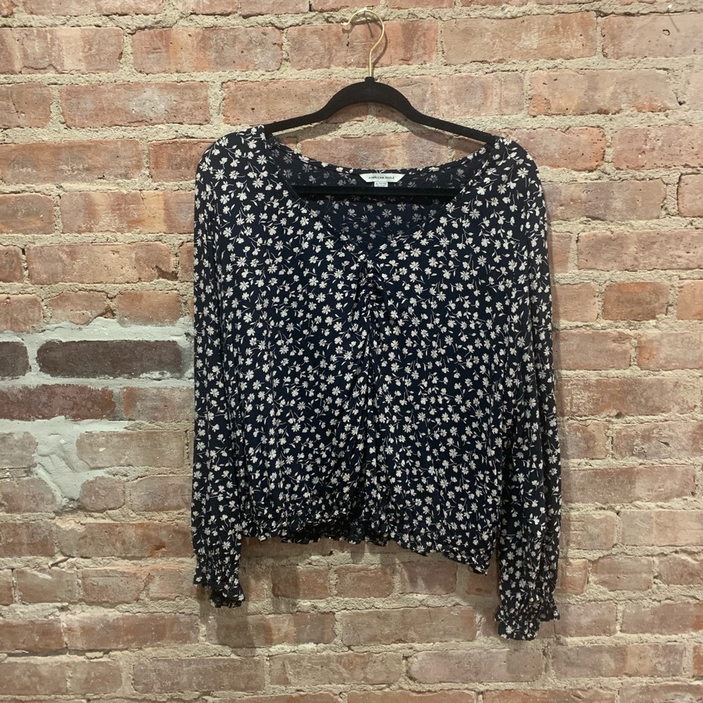 American Eagle Floral Chiffon LS 🌻